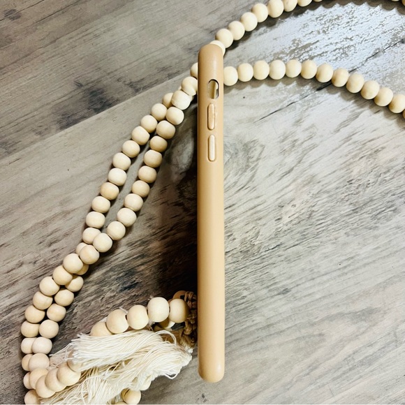 35 Coins Fringe Tassel iPhone 11 Case - Picture 6 of 8